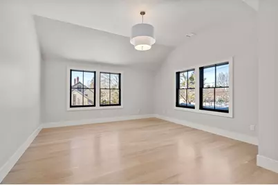 577 Grove St, Newton, MA 02462 - Photo 20