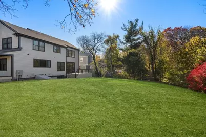 577 Grove St, Newton, MA 02462 - Photo 26