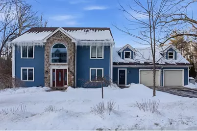 28 Hume Rd, Bedford, MA 01730 - Photo 1