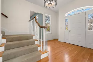 5 Griffin Cir, Wayland, MA 01778 - Photo 4