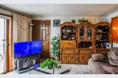 172 Perry Ave #2B, Worcester, MA 01610 - Photo 8