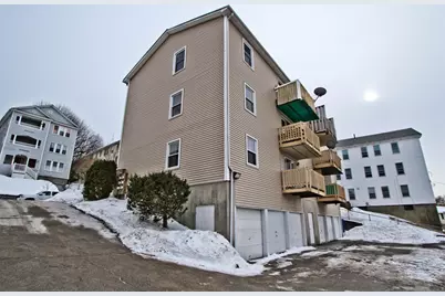 172 Perry Ave #2B, Worcester, MA 01610 - Photo 1