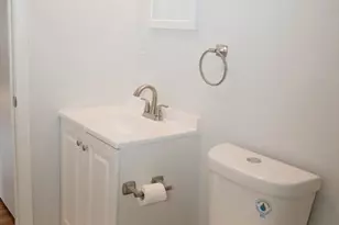 174 Tyngsboro Rd, Chelmsford, MA 01863 - Photo 8