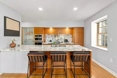 7 Warren Ave #19, Boston, MA 02116 - Photo 1
