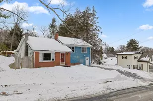 79 High St, Uxbridge, MA 01569 - Photo 2