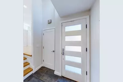 140 Banks St #140, Cambridge, MA 02138 - Photo 2