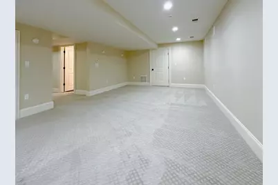 9 Vine St, Newton, MA 02467 - Photo 38