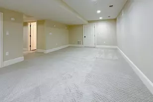 9 Vine St, Newton, MA 02467 - Photo 38