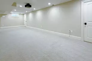 9 Vine St, Newton, MA 02467 - Photo 36