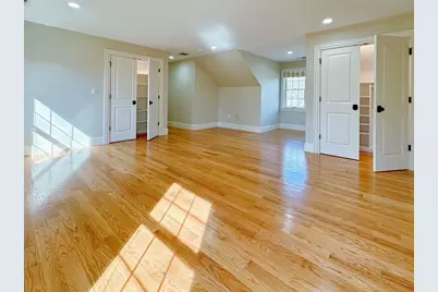 9 Vine St, Newton, MA 02467 - Photo 32