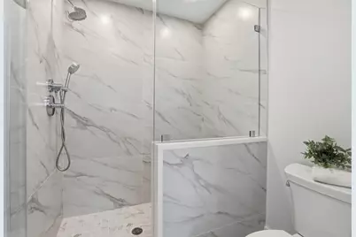 10 Webber Avenue #101, Bedford, MA 01730 - Photo 18