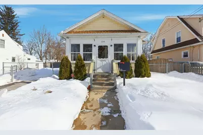 225 Osborne Ter, Springfield, MA 01104 - Photo 2