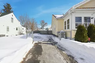 225 Osborne Terrace, Springfield, MA 01104 - Photo 4