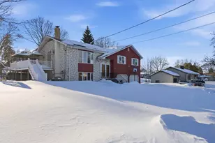 39 Swan Ave, Methuen, MA 01844 - Photo 2