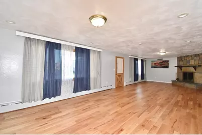 541 Grattan Street, Chicopee, MA 01020 - Photo 6