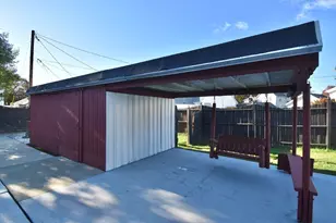 541 Grattan St, Chicopee, MA 01020 - Photo 28