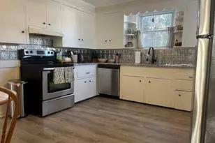 105 Central St, Foxboro, MA 02035 - Photo 2