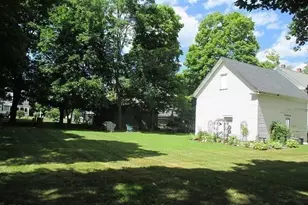 105 Central St, Foxboro, MA 02035 - Photo 12