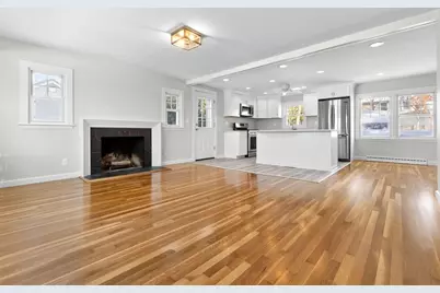 34 Foster Dr, Beverly, MA 01915 - Photo 8