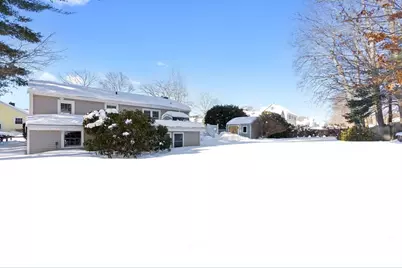34 Foster Dr, Beverly, MA 01915 - Photo 4