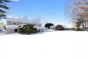 34 Foster Dr, Beverly, MA 01915 - Photo 4