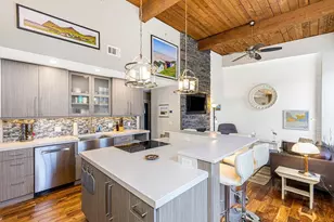 53 Warren, Newburyport, MA 01950 - Photo 2