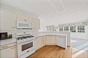 132 Cannon Forge Dr, Foxboro, MA 02035 - Photo 4