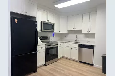 137 Franklin #201, Stoneham, MA 02180 - Photo 2