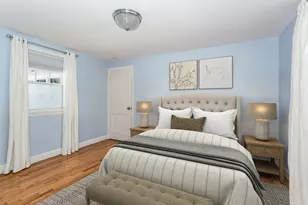 81 Edgewater Dr, Framingham, MA 01702 - Photo 6