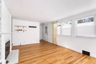 81 Edgewater Dr, Framingham, MA 01702 - Photo 16