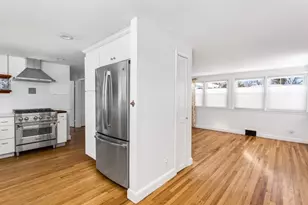 81 Edgewater Dr, Framingham, MA 01702 - Photo 12