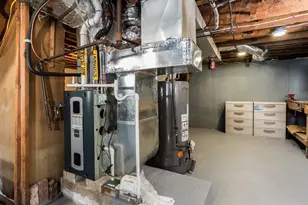 81 Edgewater Dr, Framingham, MA 01702 - Photo 26