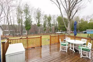 81 Edgewater Dr, Framingham, MA 01702 - Photo 28