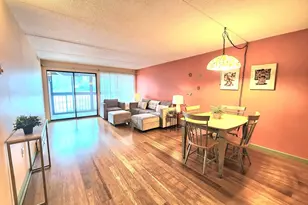 51 Melrose St, Melrose, MA 02176 - Photo 2