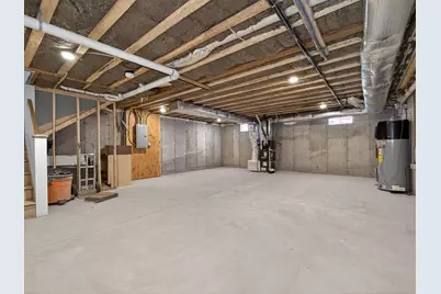 142 B Birch St, Boston, MA 02131 - Photo 18