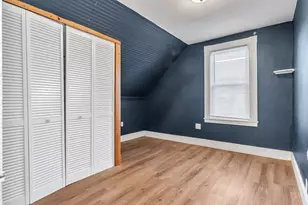 17 Pond St, Beverly, MA 01915 - Photo 18