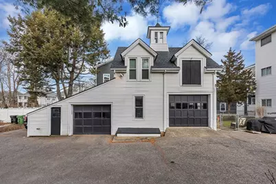 76 Hovey St #3, Watertown, MA 02472 - Photo 2