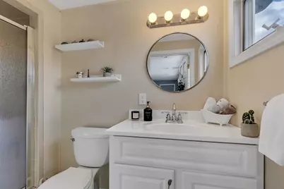 76 Hovey St #3, Watertown, MA 02472 - Photo 18