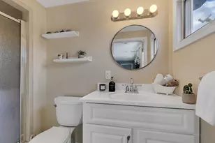 76 Hovey St, Watertown, MA 02472 - Photo 18