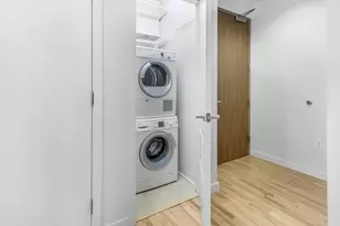 346 Congress St, Boston, MA 02210 - Photo 14