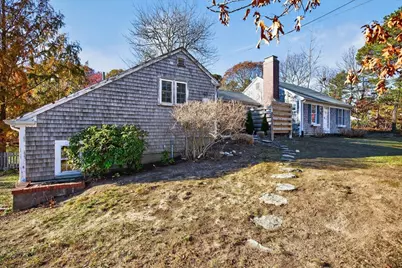 933-935 West Yarmouth Rd, Yarmouth, MA 02675 - Photo 2