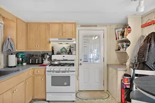 933-935 W Yarmouth Rd, Yarmouth, MA 02675 - Photo 14