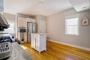 69 Boylston St, Boston, MA 02130 - Photo 14