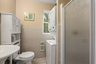 12 Thelma Rd, Boston, MA 02122 - Photo 18