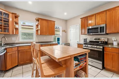 12 Thelma Rd #3, Boston, MA 02122 - Photo 14