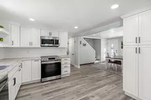 32 Packard Rd, Stoughton, MA 02072 - Photo 4