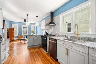 14 Converse St, Boston, MA 02135 - Photo 4