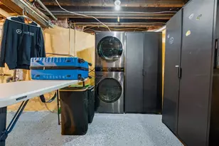 14 Converse St, Boston, MA 02135 - Photo 24