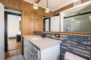 33 Montrose St, Everett, MA 02149 - Photo 16