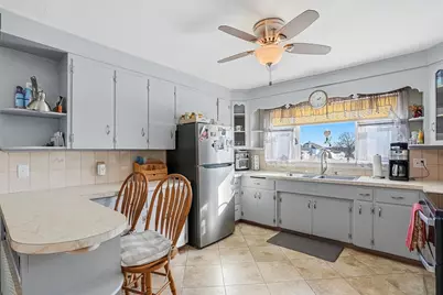 14 Lawrence Street, Milford, MA 01757 - Photo 8